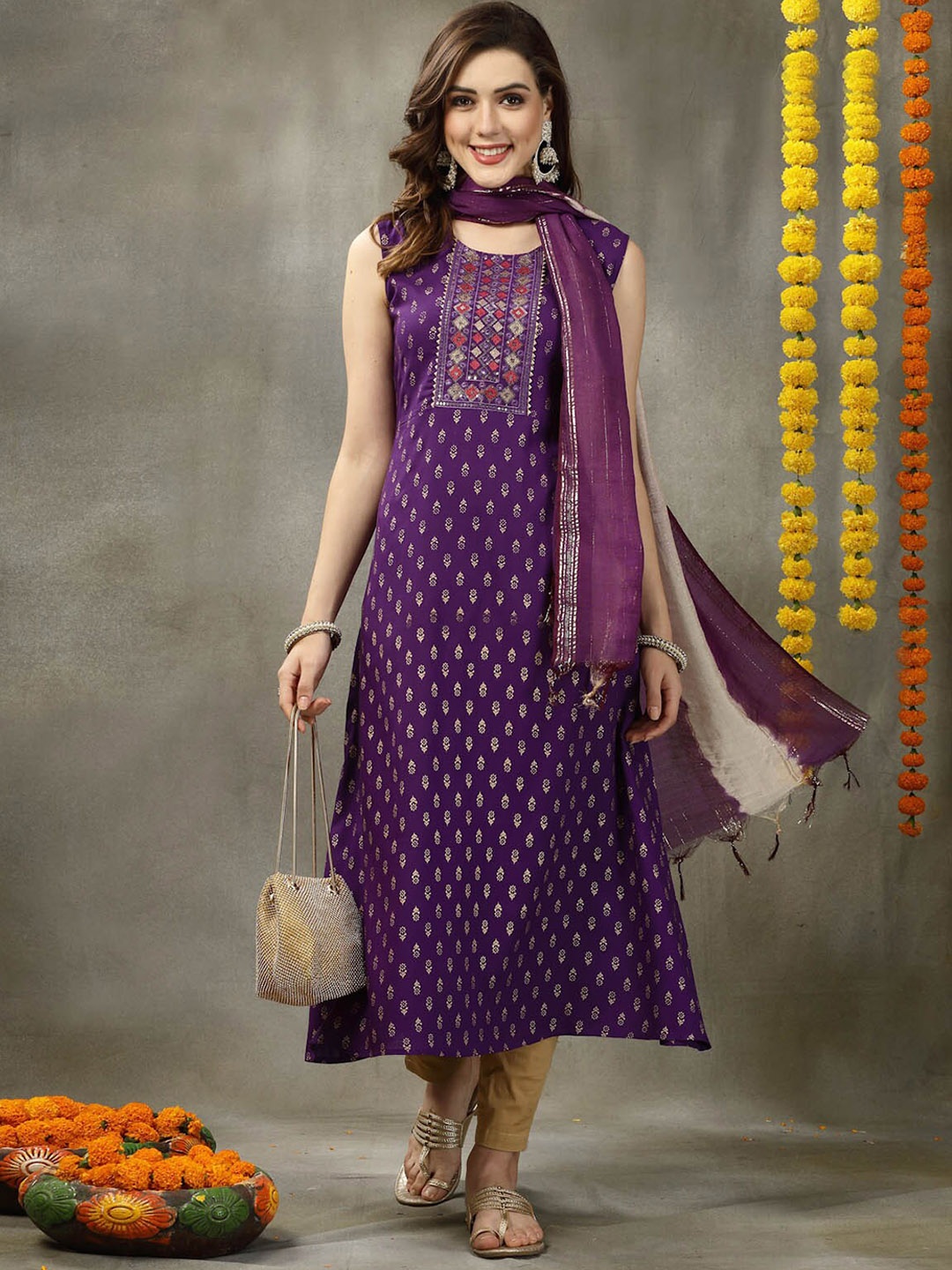 

Stylum Ethnic Motifs Printed A-Line Kurta with Dupatta, Violet