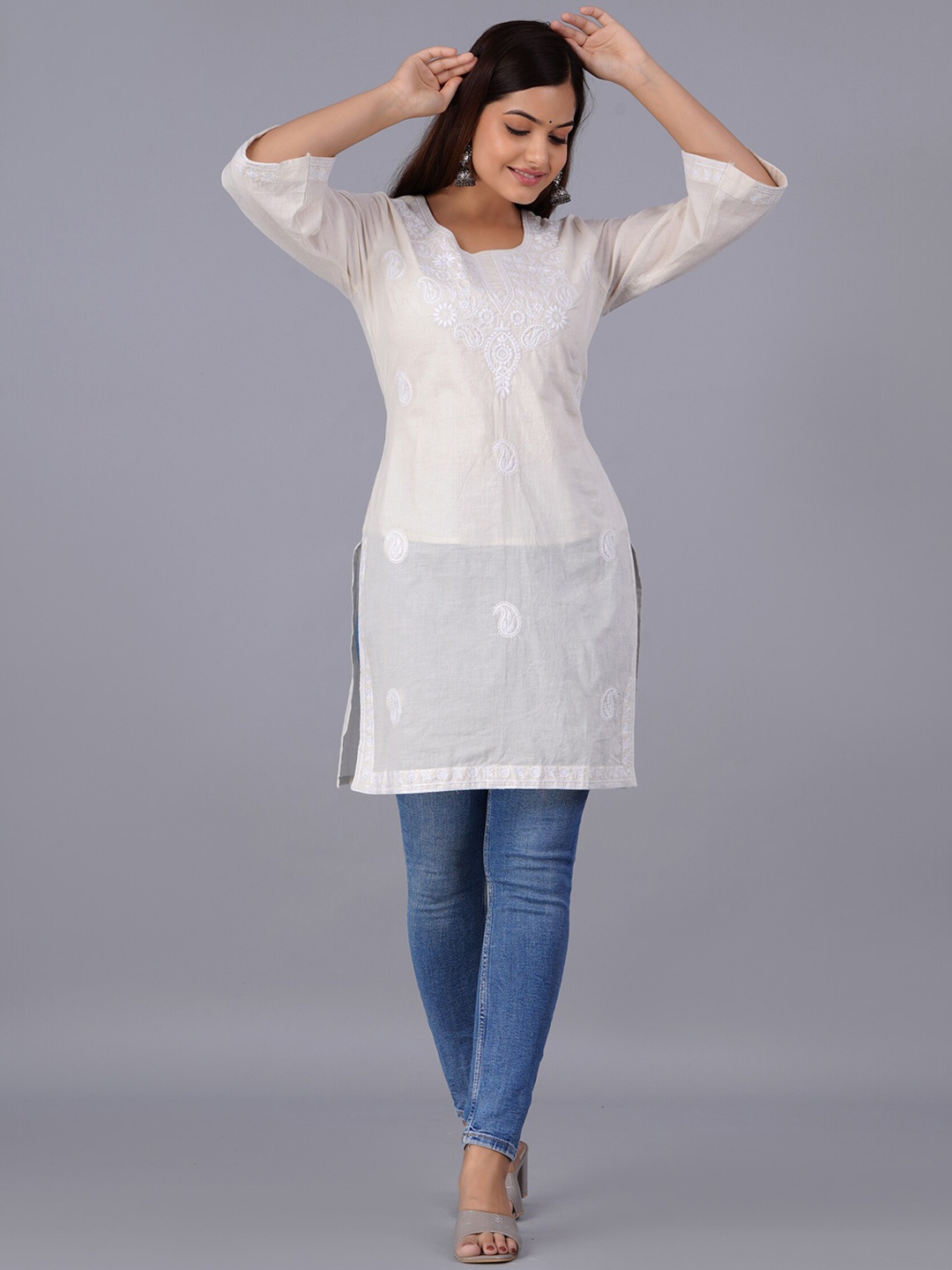 

KUROCK Ethnic Motifs Embroidered Cotton Kurta, White