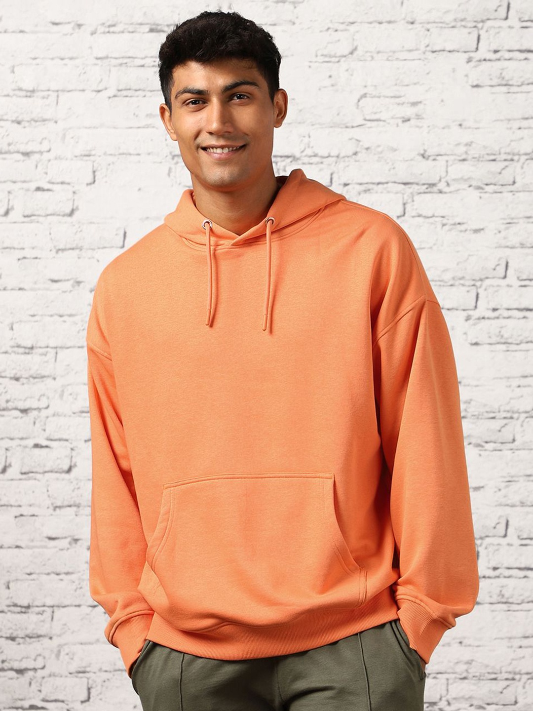 

NOBERO Graphic Printed Hooded Fleece Pullover Sweatshirt, Orange