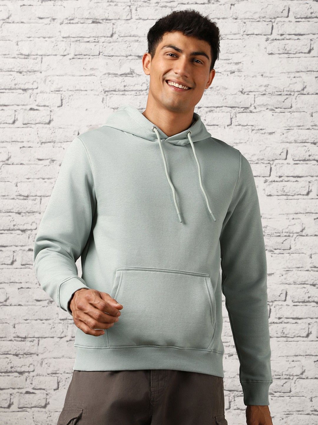 

NOBERO Hooded Fleece Pullover Sweatshirt, Grey