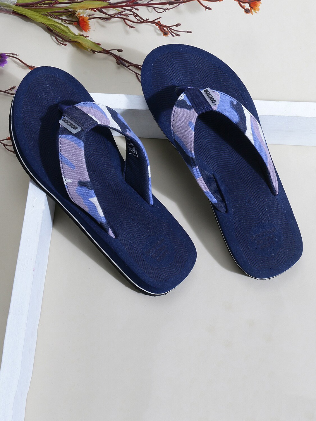 

DOCTOR EXTRA SOFT Women Rubber Thong Flip-Flops, Navy blue