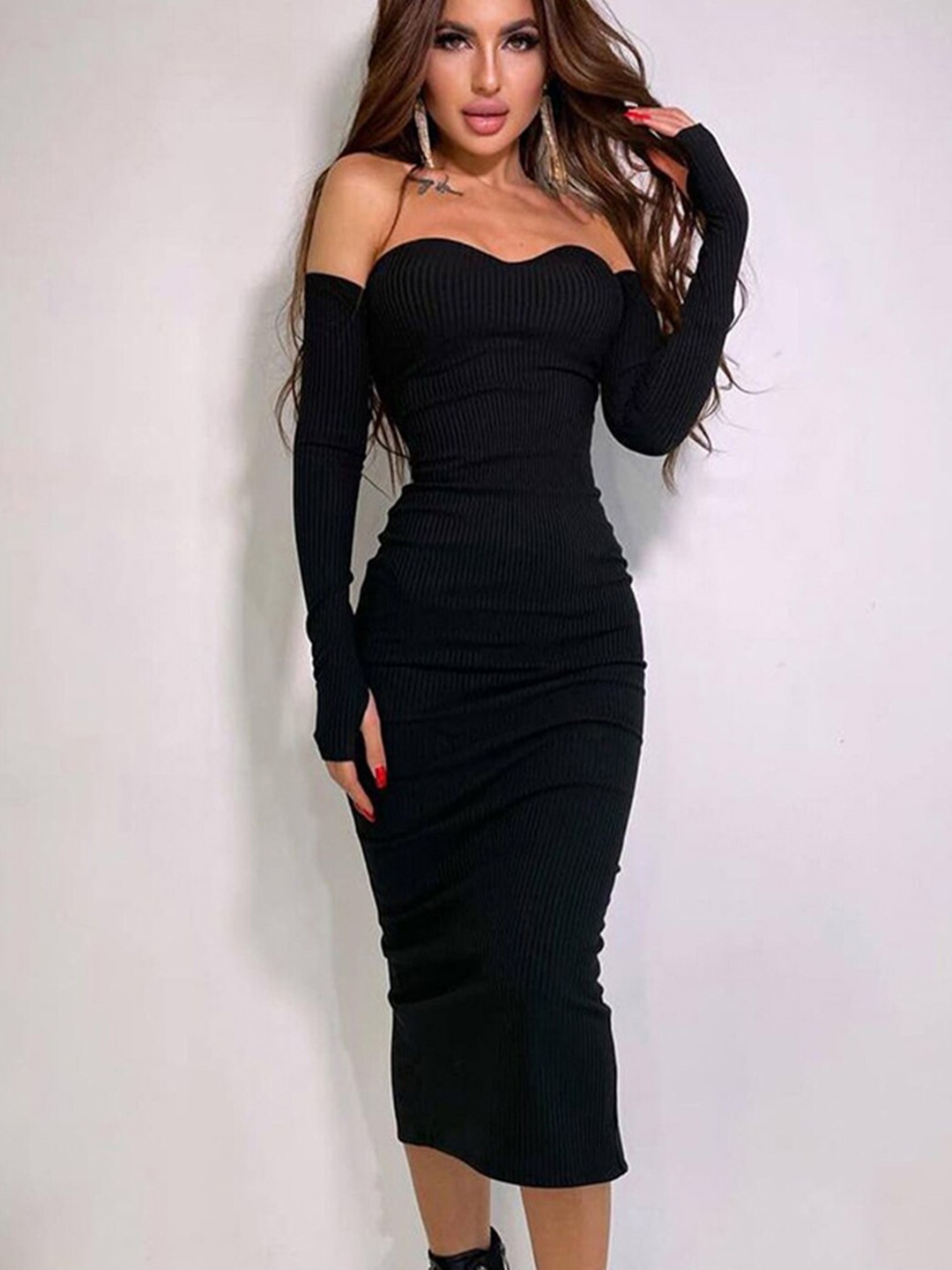 

StyleCast Black Self Designed Off-Shoulder Bodycon Dress