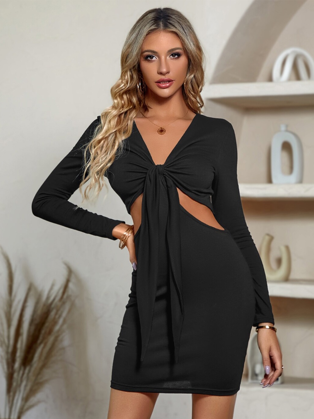 

StyleCast Black V-Neck Cut Out Bodycon Dress