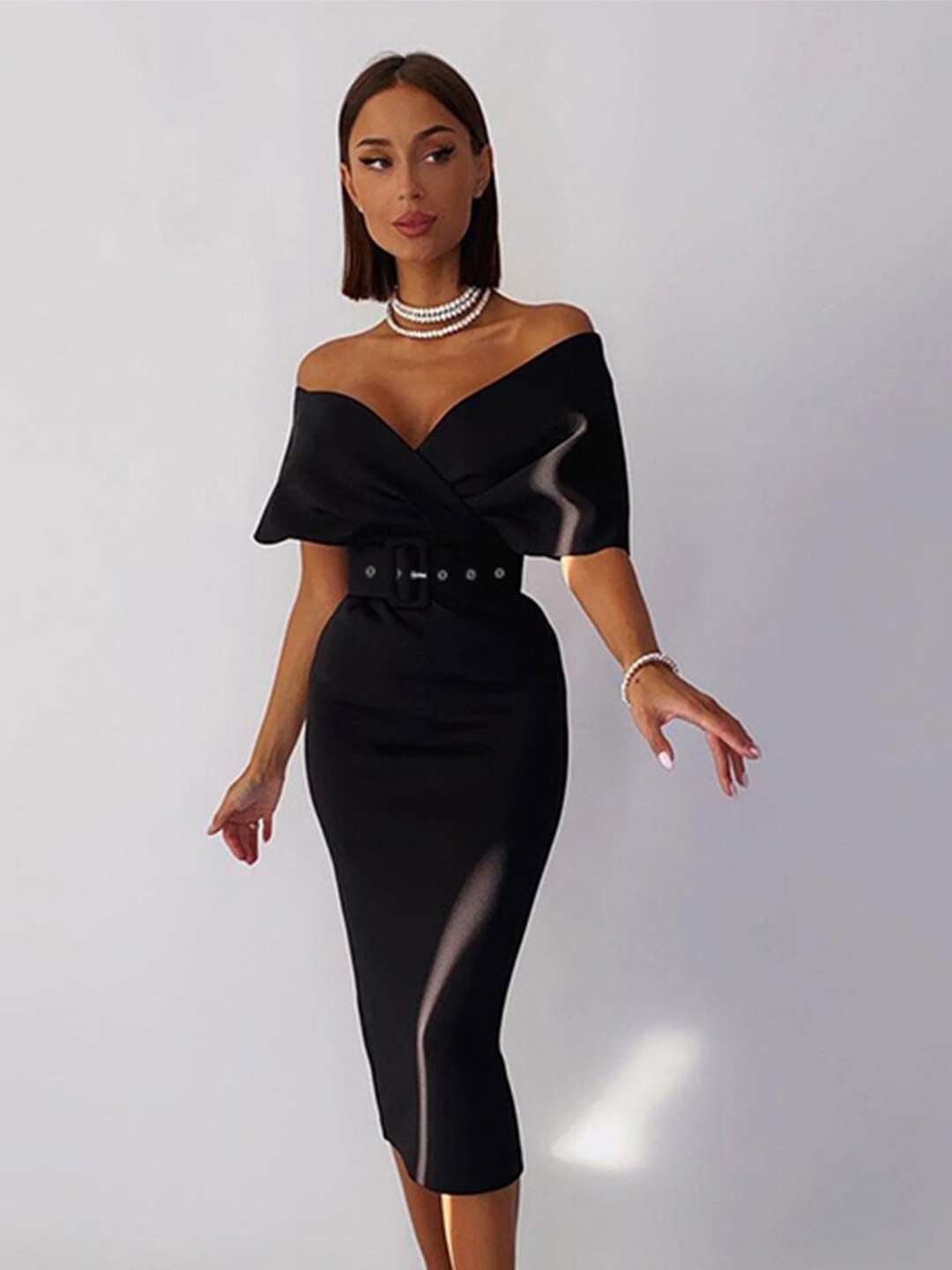 

StyleCast Black Off-Shoulder Sheath Dress