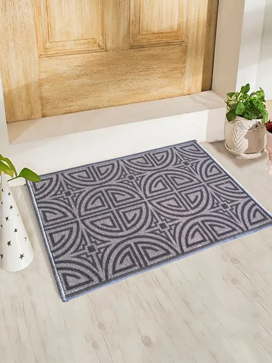 

Matz and More Grey & Beige Anti-Slip Doormat