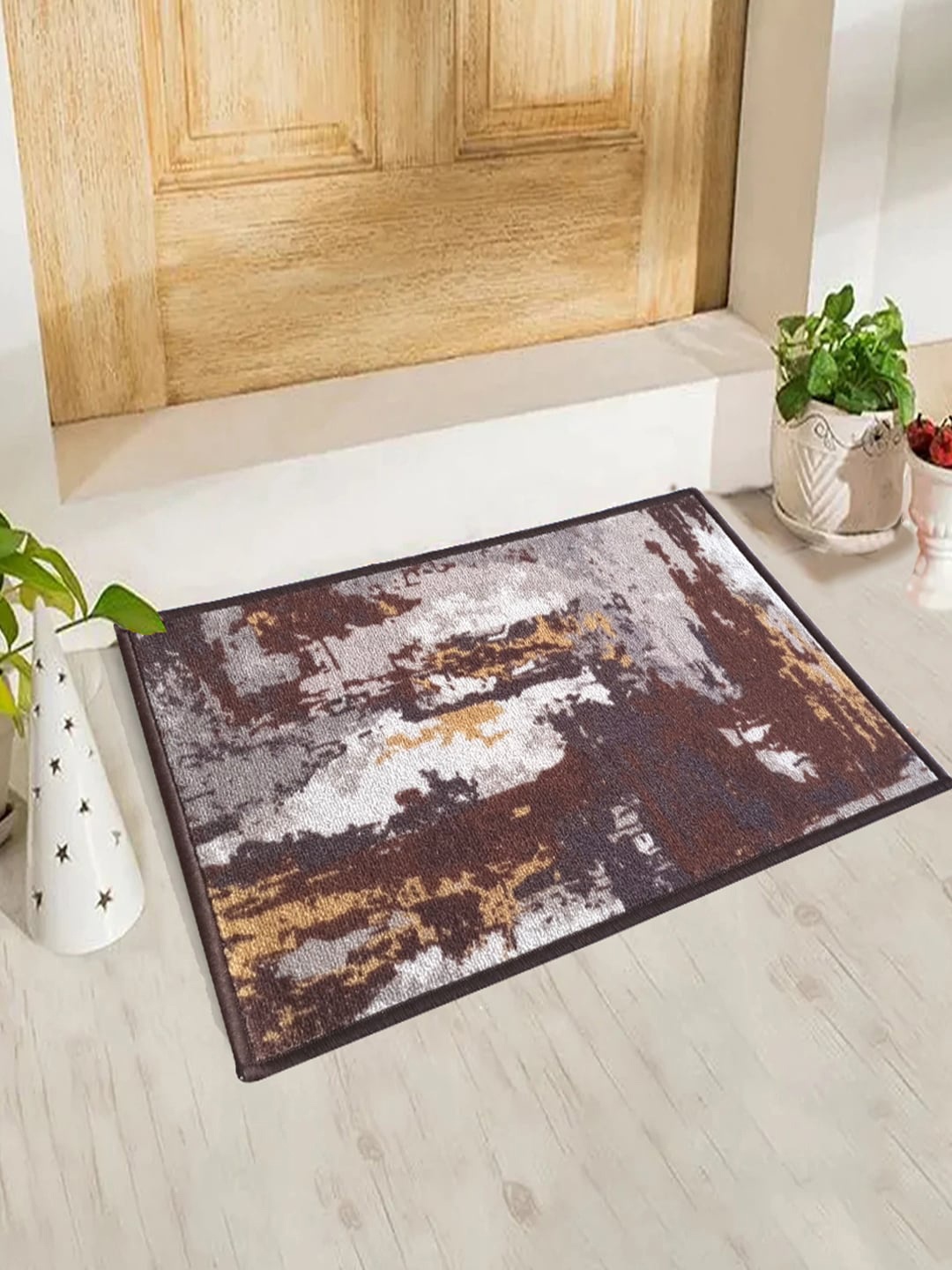 

Matz and More Brown & yellow Printed Anti-Slip Doormat