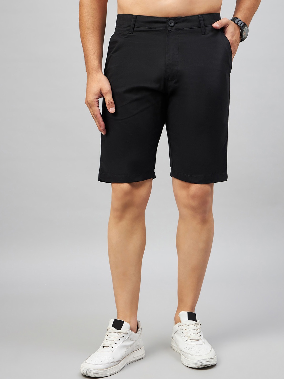 

STUDIO NEXX Men Mid-Rise Shorts, Black