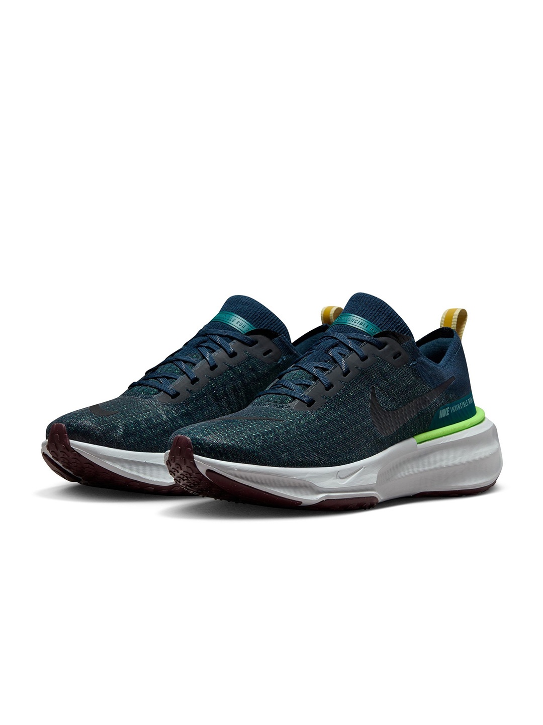 

Nike Men Invincible 3 Road Running Shoes, Navy blue
