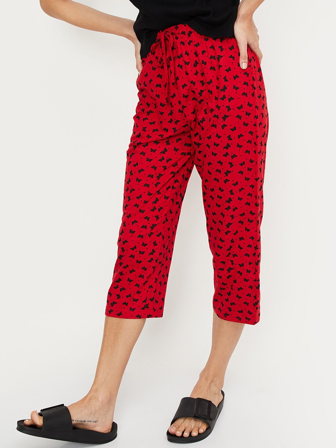 

max Women Butterfly Printed Cotton Lounge Capris, Red