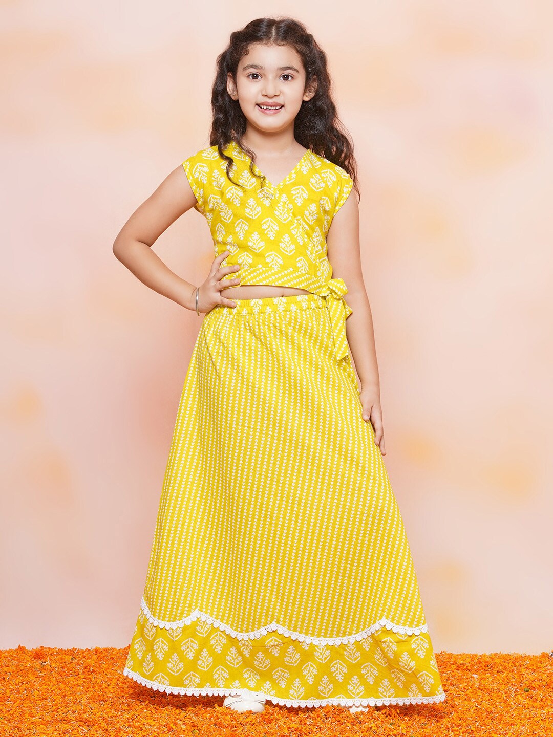 

Aj DEZInES Girls Printed Cotton Ready To Wear Lehenga & Blouse With Dupatta, Yellow