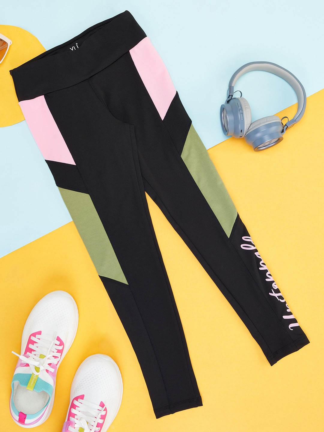 

YU by Pantaloons Girls Colourblocked Ankle Length Tights, Black