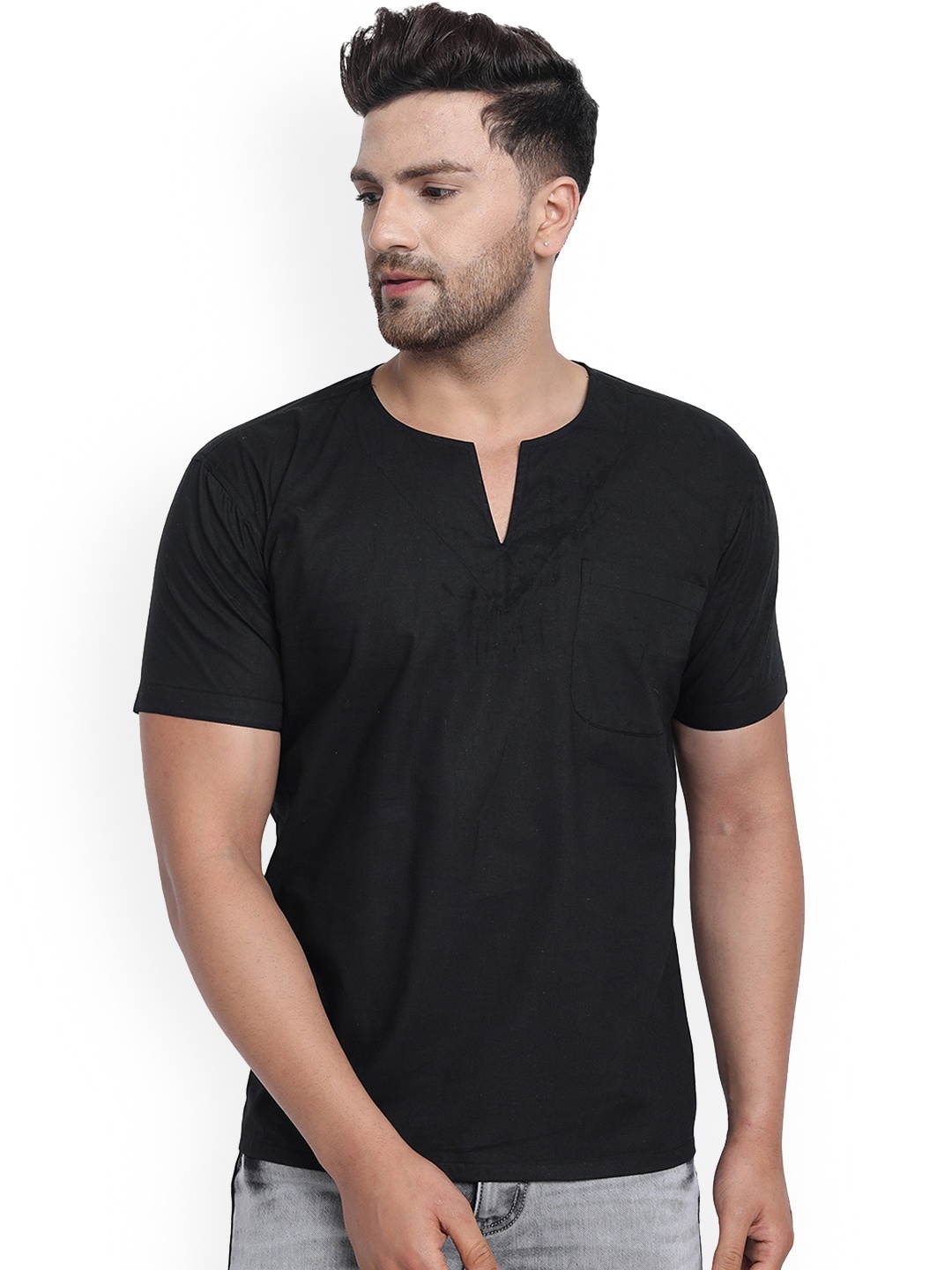 

Enciger Men Black Thread Work Handloom Kurta
