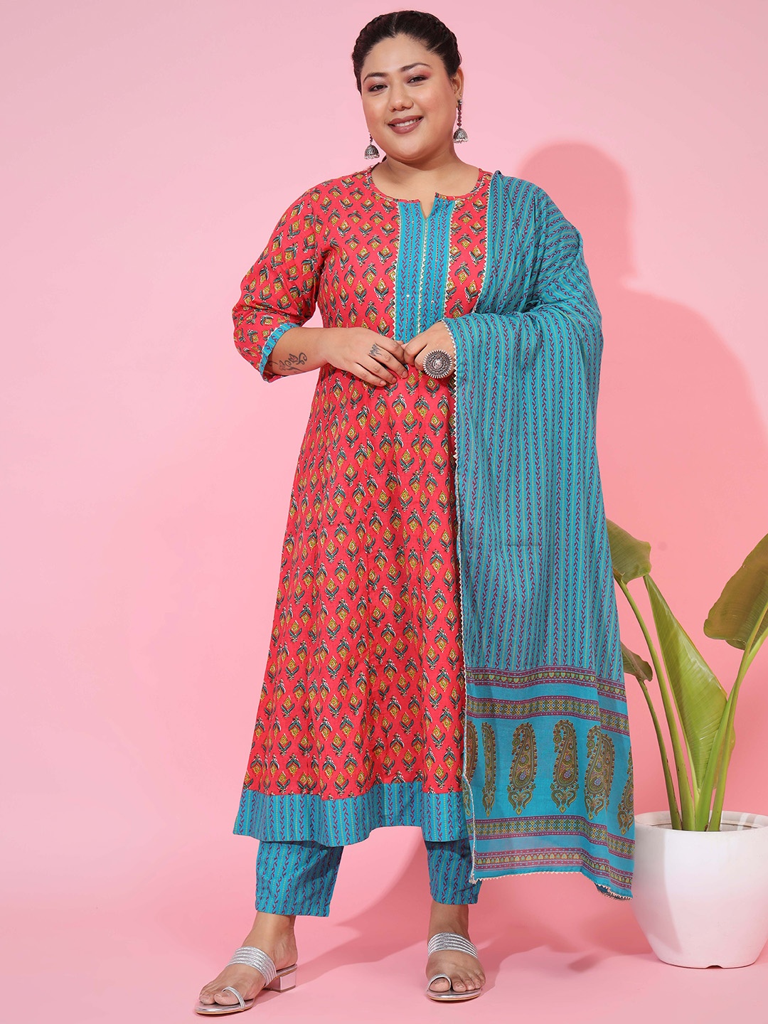 

Vbuyz Plus Size Ethnic Motifs Printed Gotta Patti A Line Kurta With Trousers & Dupatta, Red