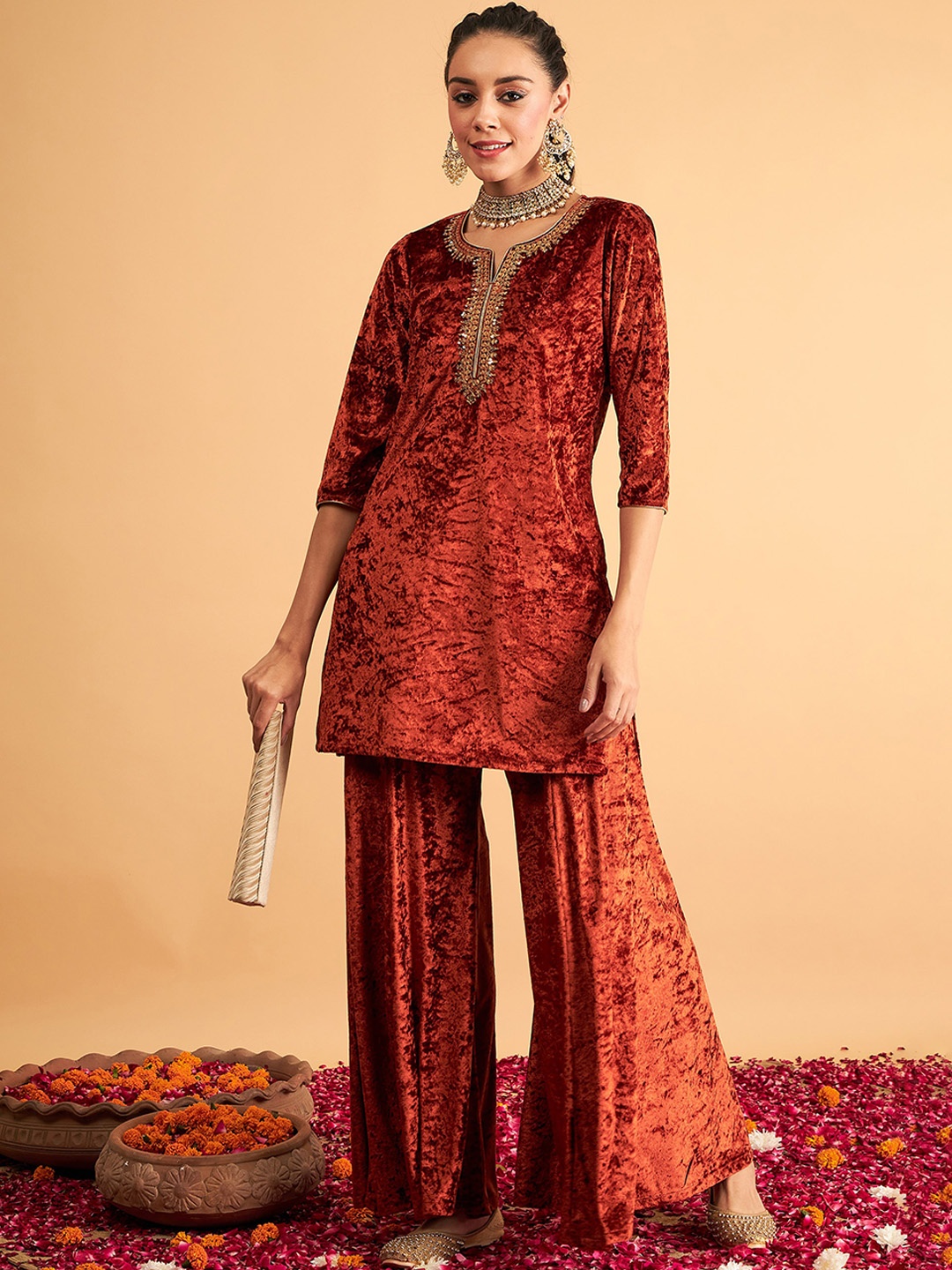 

Shae by SASSAFRAS Thread Work Velvet Kurta With Palazzos, Rust