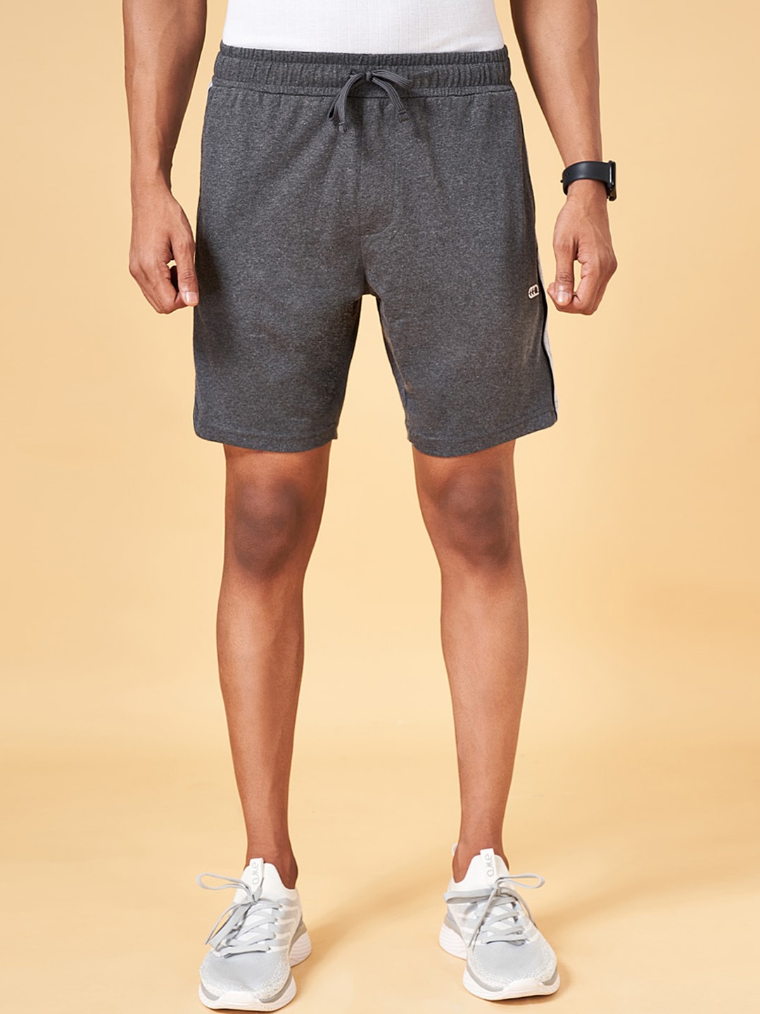 Ajile by Pantaloons Men Slim Fit Sports Shorts, Grey