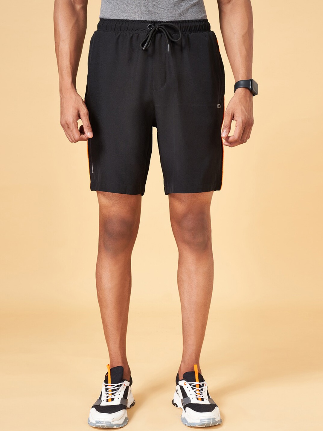 

Ajile by Pantaloons Men Slim Fit Sports Shorts, Black