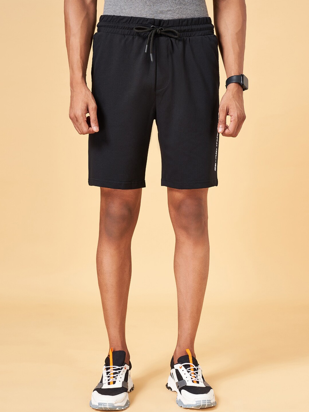 

Ajile by Pantaloons Men Slim Fit Sports Shorts, Black