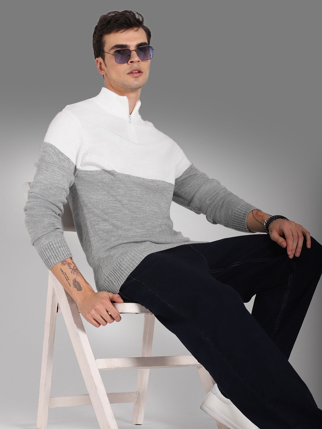 

High Star Colourblocked Mock Collar Long Sleeves Acrylic Pullover Sweaters, Grey