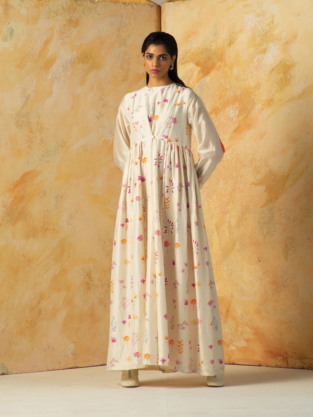 

Kanelle Floral Printed Cuffed Sleeves Maxi Dress, Off white