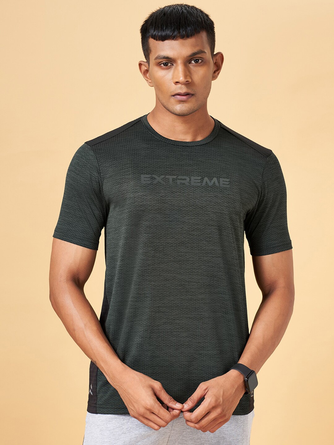 

Ajile by Pantaloons Typography Printed Round Neck Slim Fit Regular T-shirt, Olive