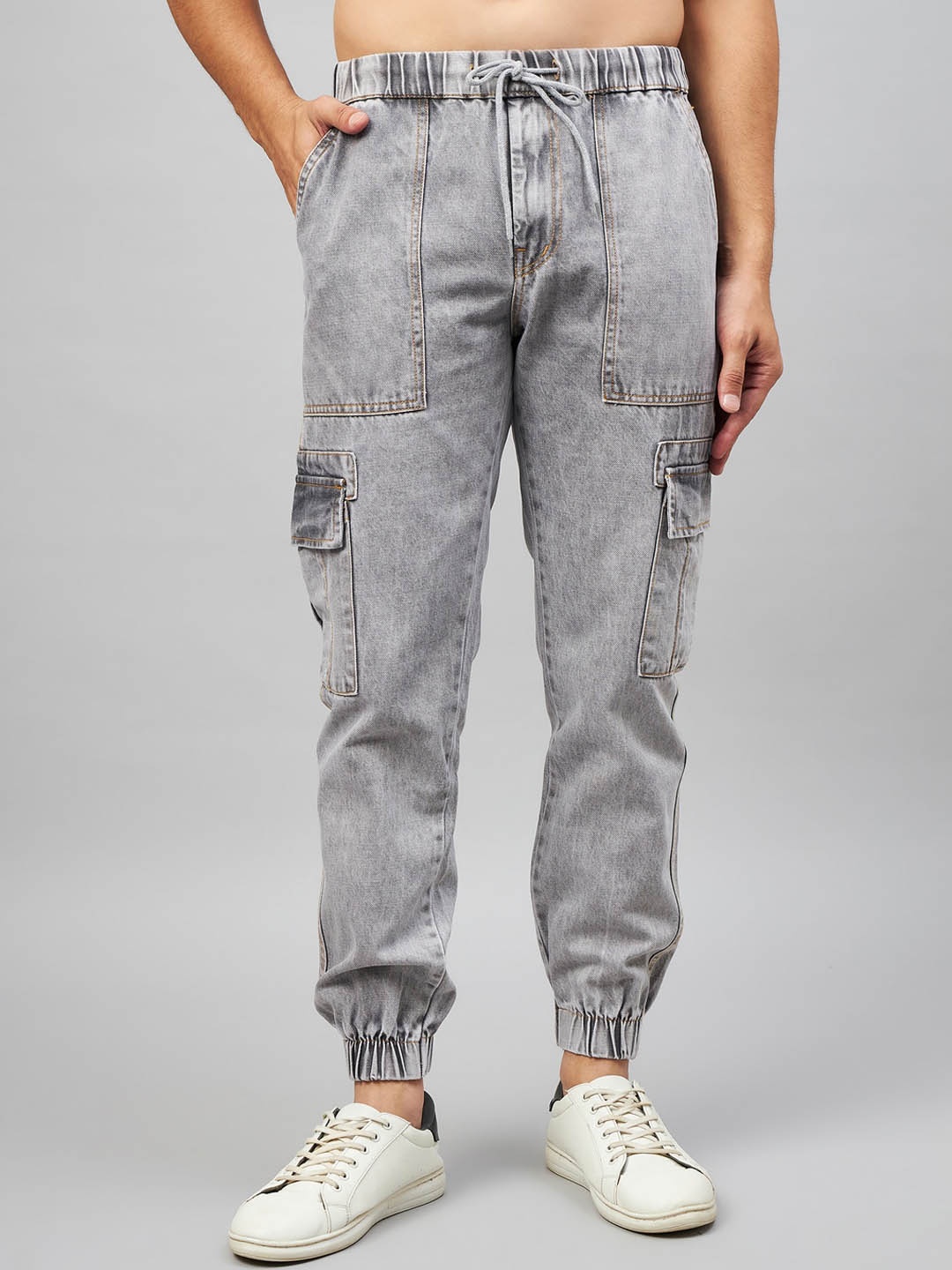 

STUDIO NEXX Men Mid-Rise Clean Look Heavy Fade Acid Wash Cotton Jogger Denim, Grey