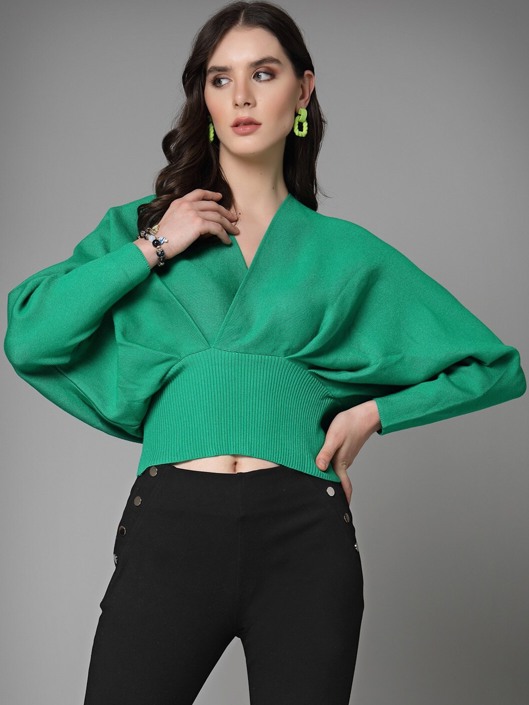 

Mafadeny Ribbed V-Neck Crop Pullover, Green