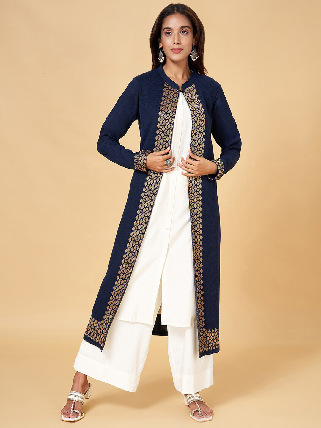 

YU by Pantaloons Self design Long Line Shrug, Navy blue