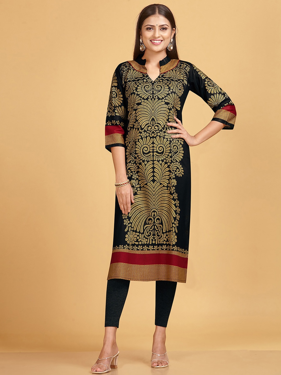 

SHANVIKA Ethnic Motifs Printed Pure Cotton Straight Kurta, Black