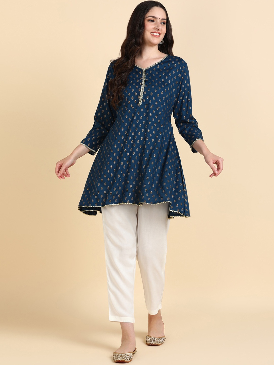 

HERE&NOW Ethnic Motifs Printed Regular Gotta Patti A-Line Kurti With Trousers, Teal
