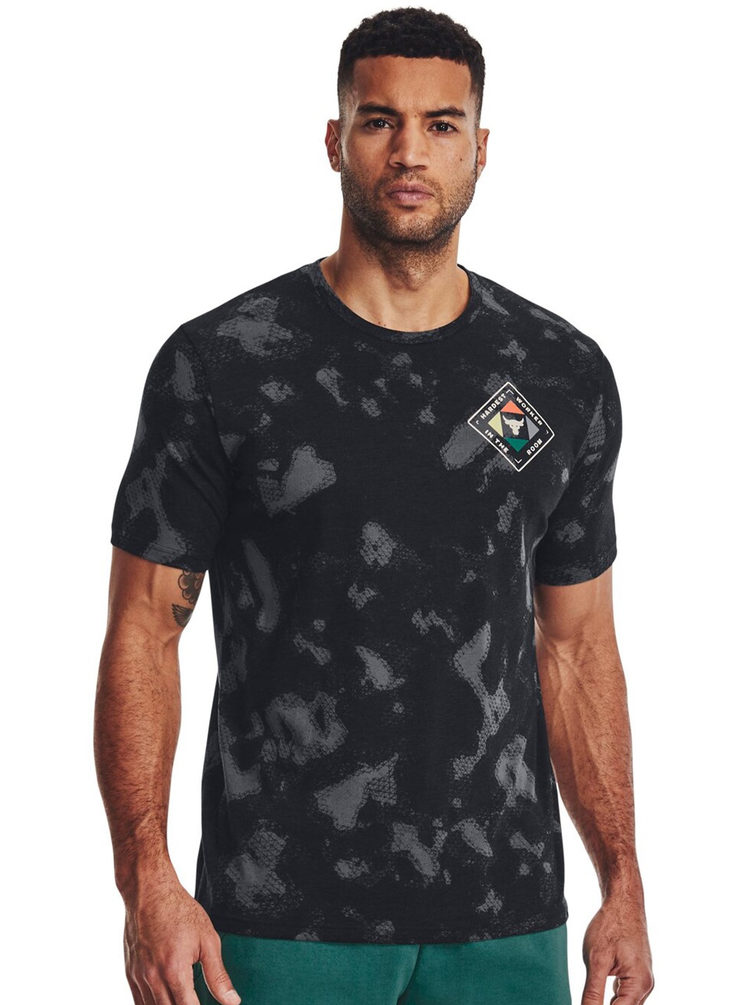 

UNDER ARMOUR Project ROCK AOP Short Sleeves T-Shirt, Black
