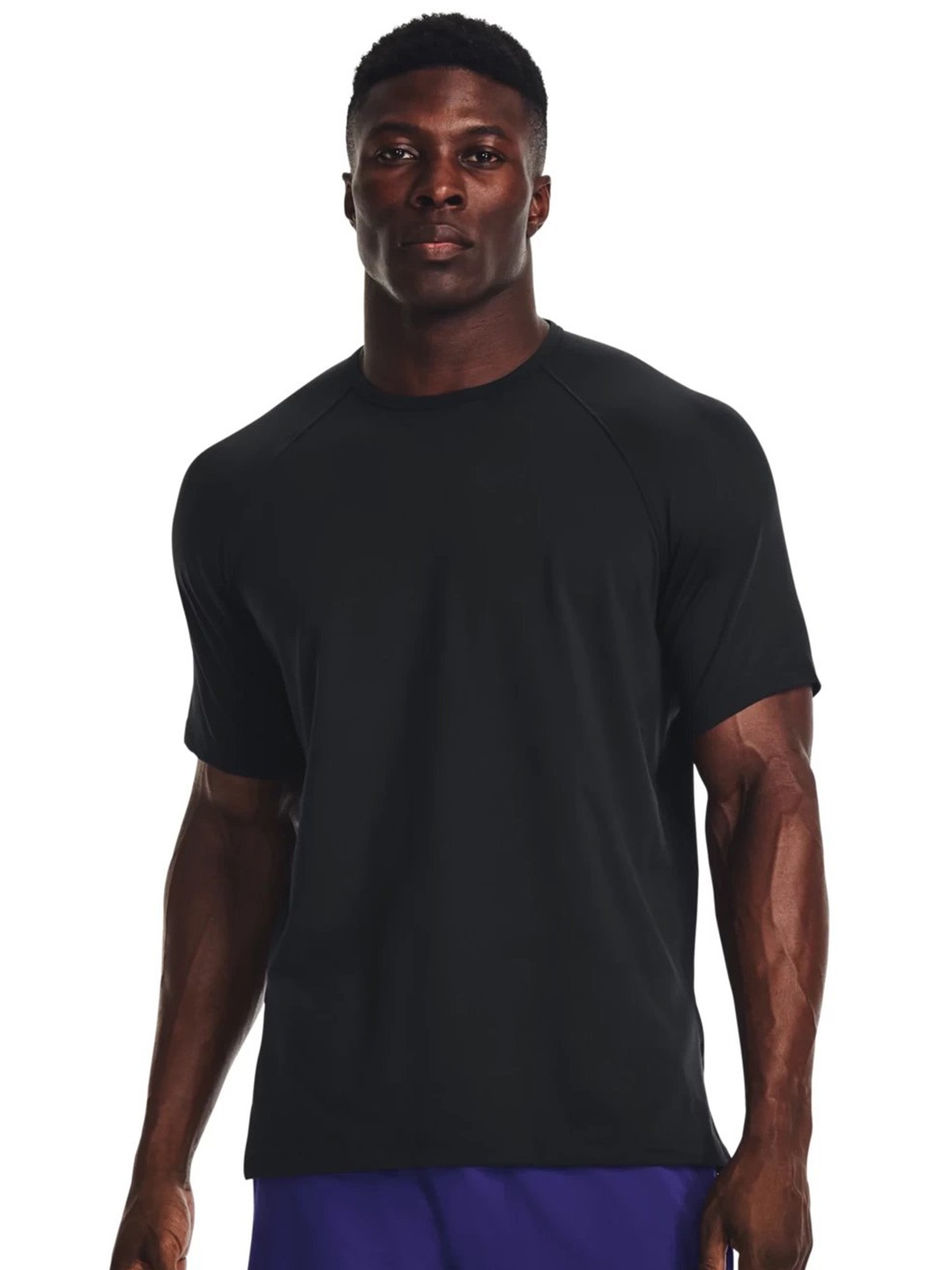 

UNDER ARMOUR Meridian Round Neck Raglan Sleeves Slim-Fit T-Shirt, Black