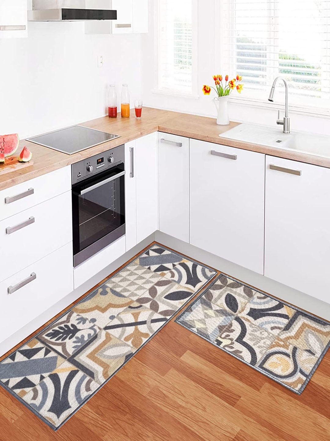 

Matz and More Beige & Grey 2 Pieces Geometric Printed Anti-Slip Runner & Floor Mat
