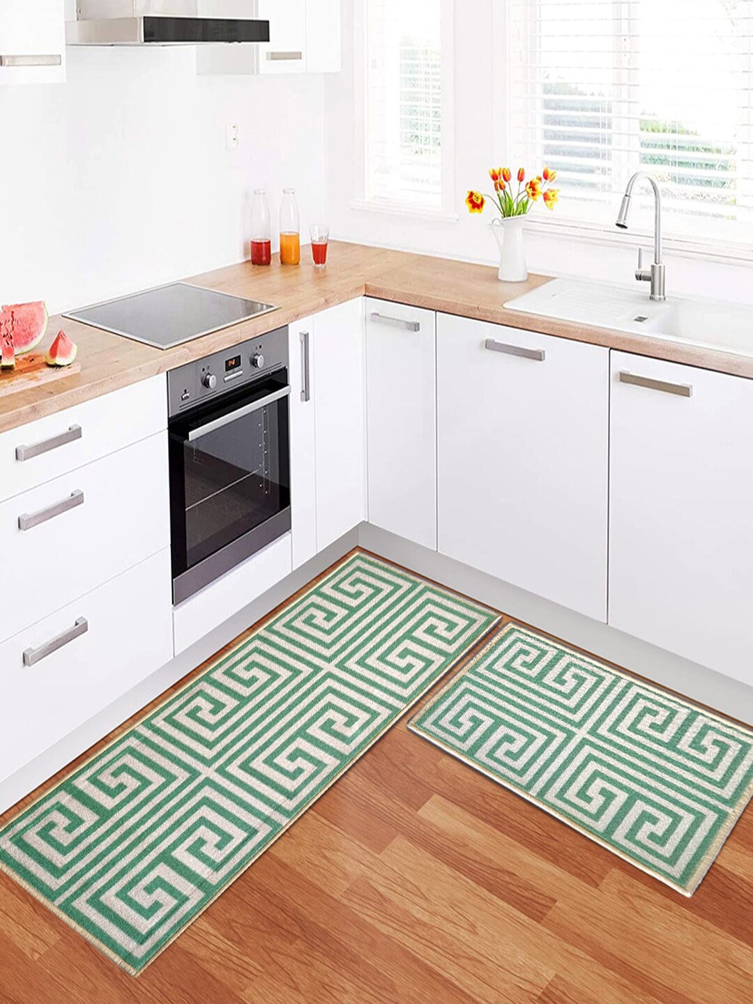

Matz and More Green & White 2 Pieces Printed Anti-Slip Runner & Floor Mat