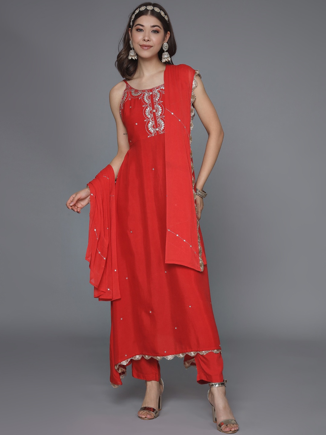 

HEEPOSH Ethnic Motifs Embroidered Kurta With Trousers & Dupatta, Red