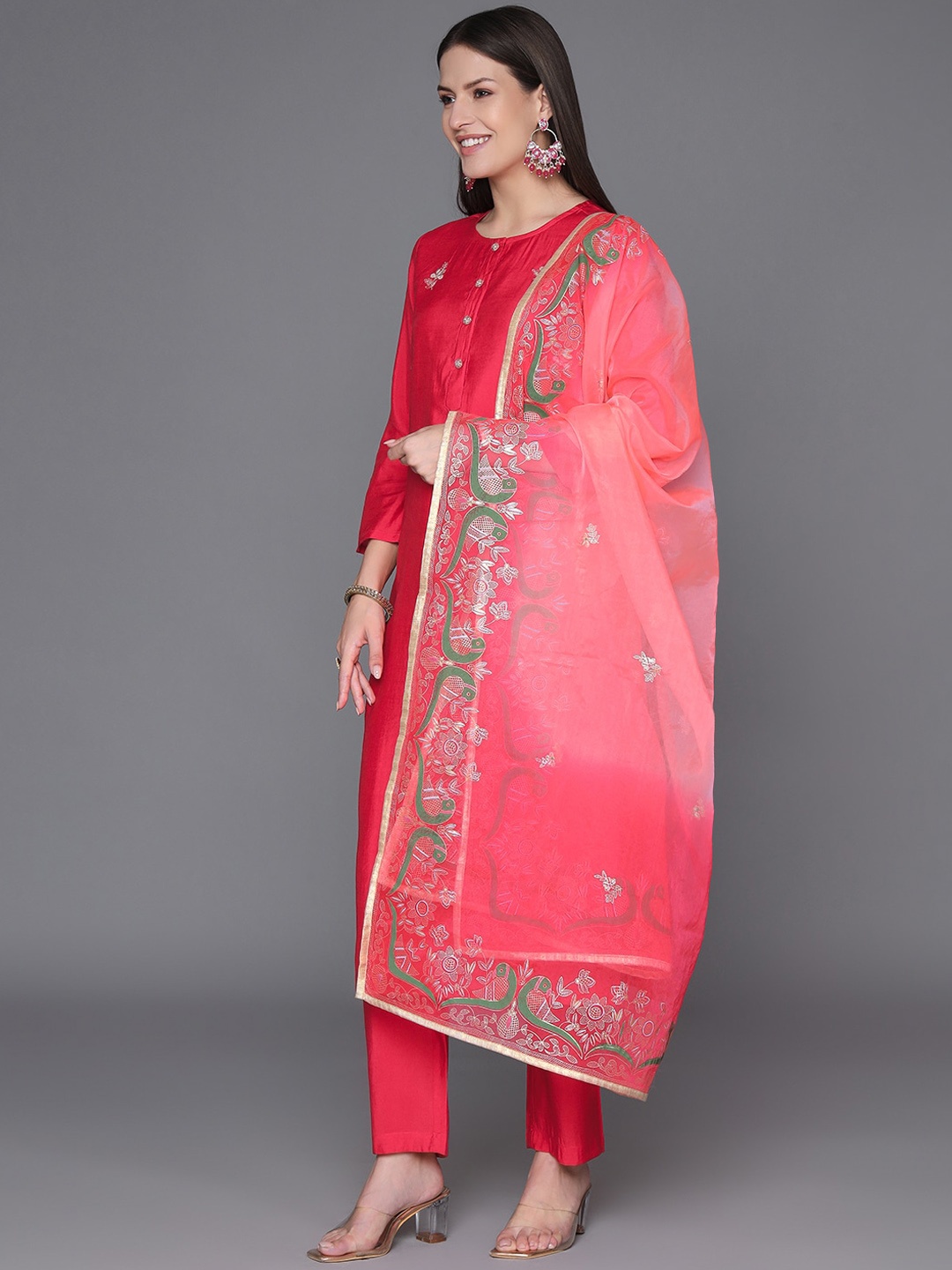 

HEEPOSH Floral Embroidered Straight Kurta & Trouser With Dupatta, Magenta