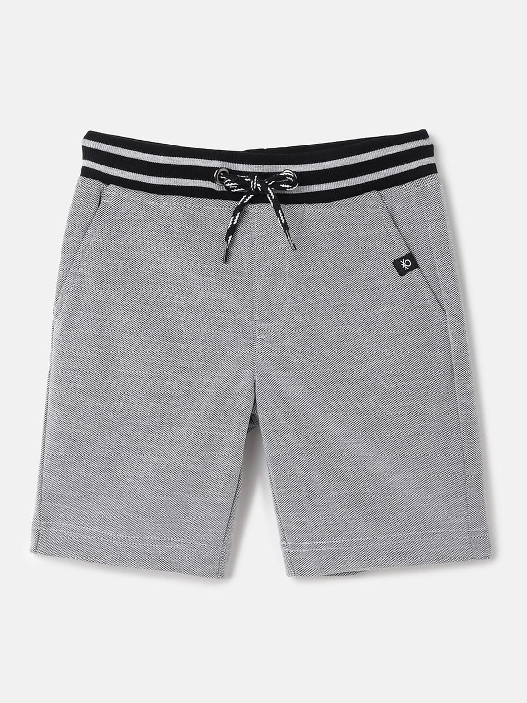 

United Colors of Benetton Boys Mid-Rise Shorts, Grey