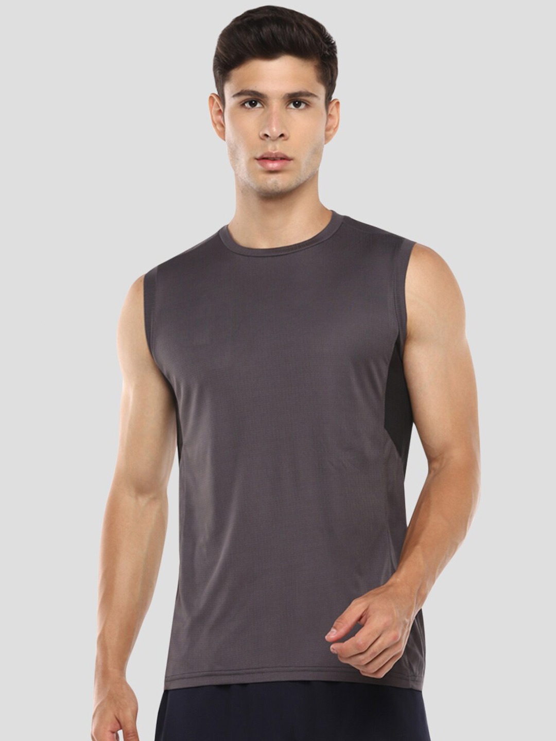 

NIVIA Sleeveless Sports T-shirt, Grey