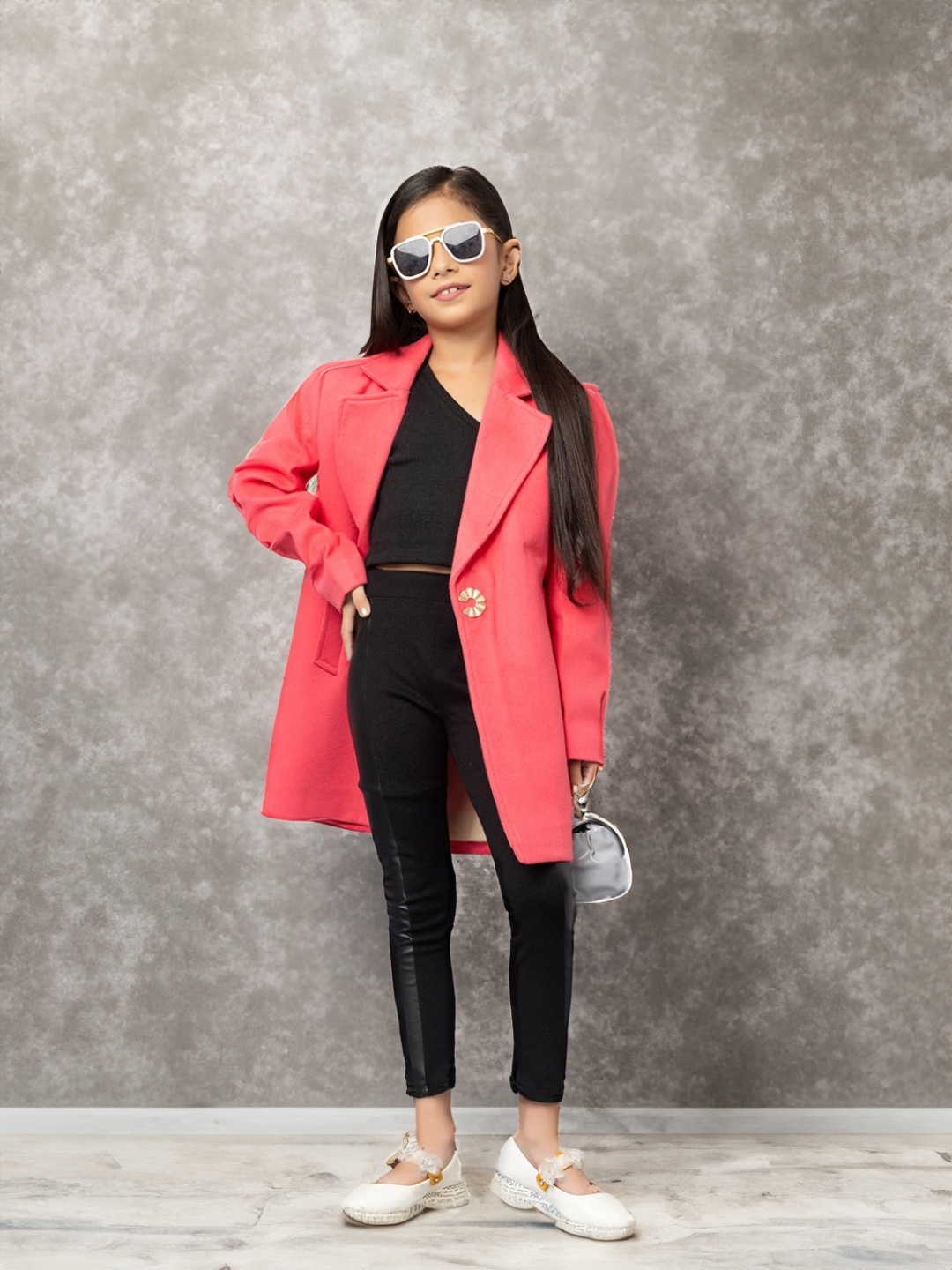 

CHIMPRALA Girls Woollen Longline Woven Jacket, Pink