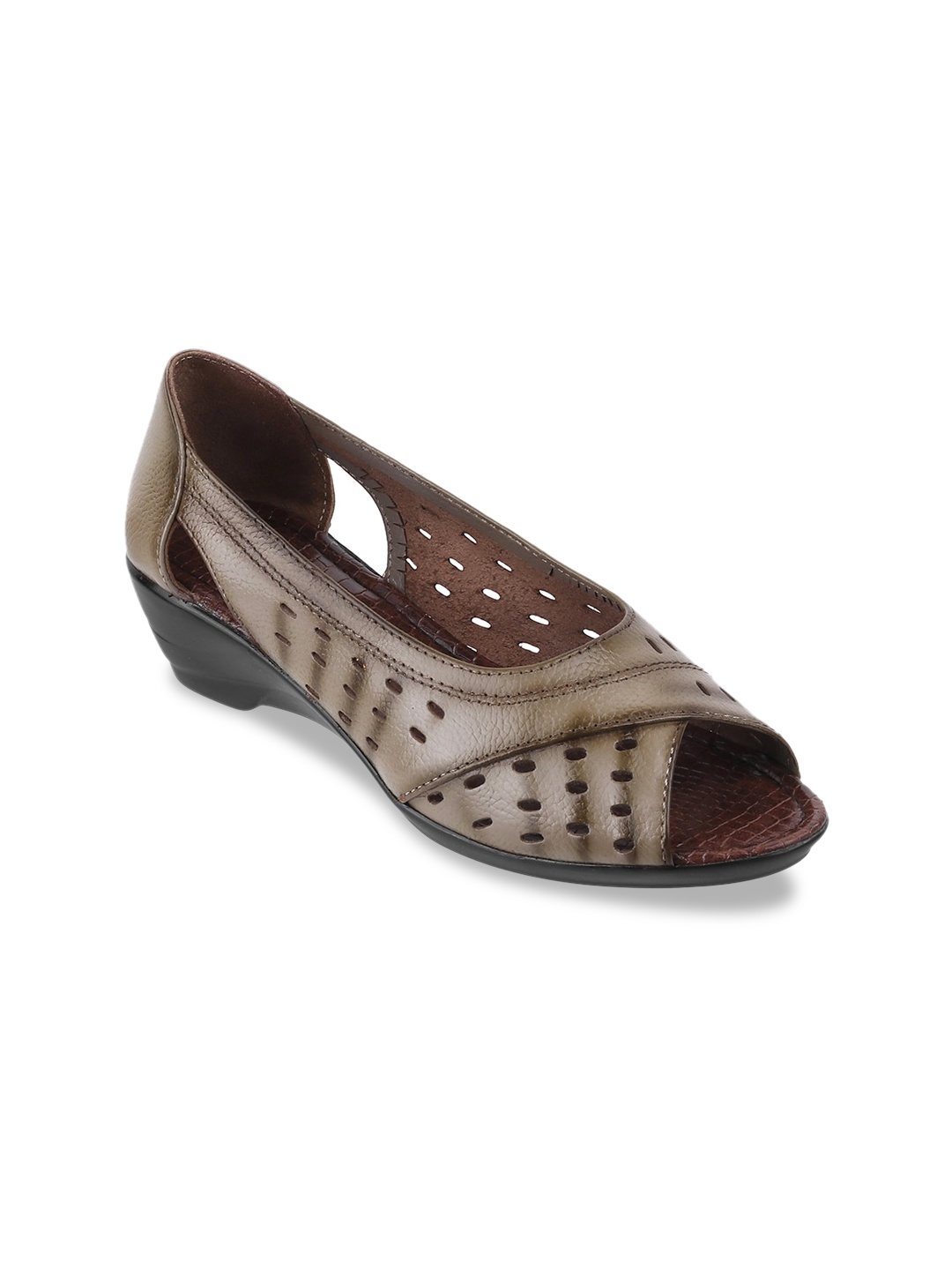 

Catwalk Textured Cut-Out Leather Comfort Heel Pumps, Khaki