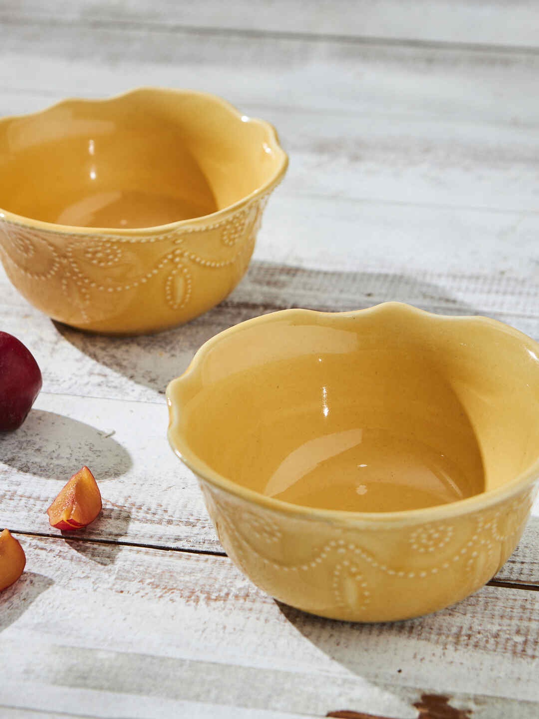 

Chumbak Yellow 2 Pieces Textured Ceramic Glossy Bowls
