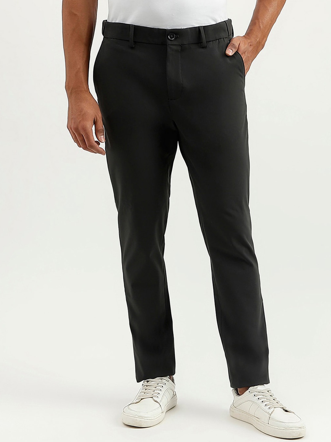

United Colors of Benetton Men Slim Fit Trousers, Grey