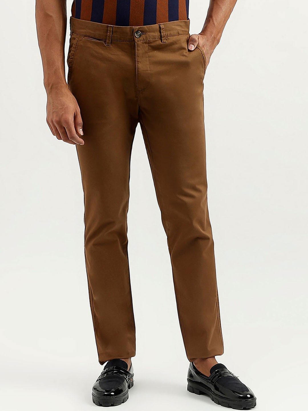 

United Colors of Benetton Men Slim Fit Trousers, Brown