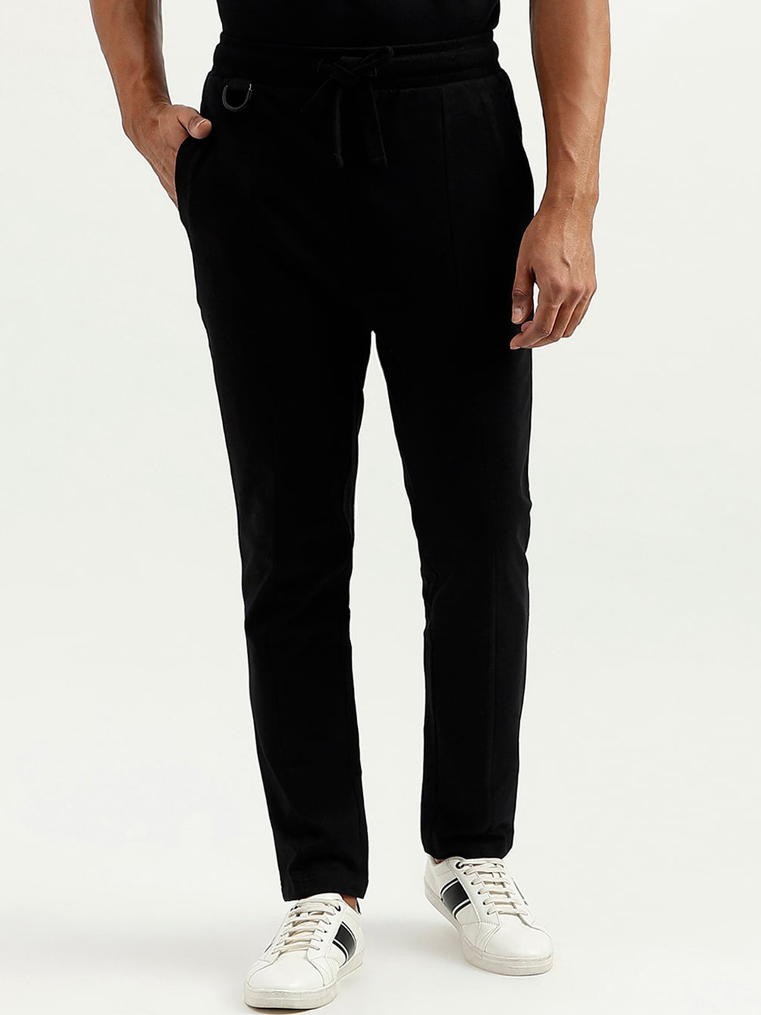 

United Colors of Benetton Men Tapered Fit Cotton Pleated Trousers, Black