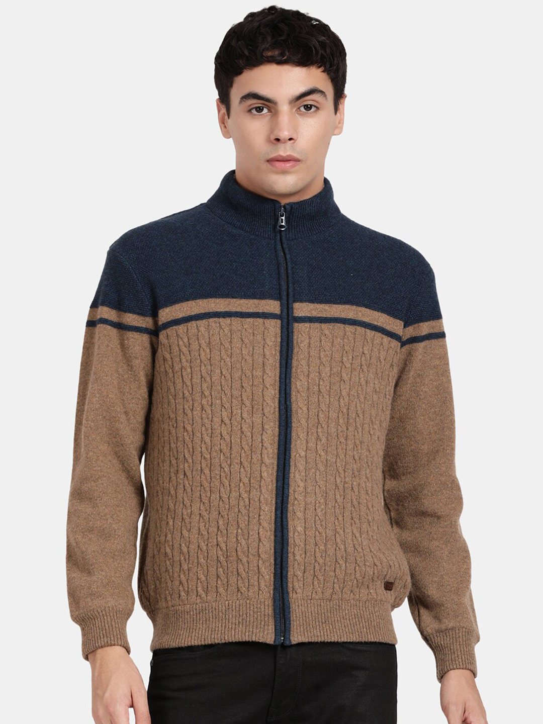 

t-base Cable Knit Woollen Cardigan Sweater, Brown
