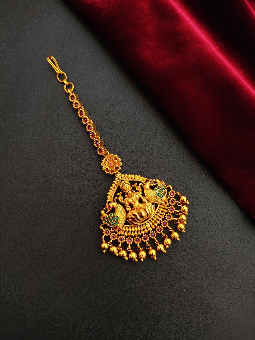 

Pihtara Jewels Gold-Plated Stones-Studded & Beaded Goddess Lakshmi Maang Tikka