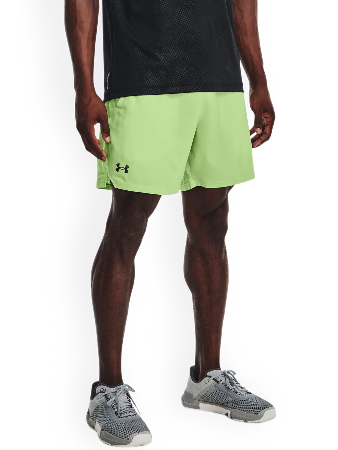 

UNDER ARMOUR Men Mid-Rise Sports Shorts, Green