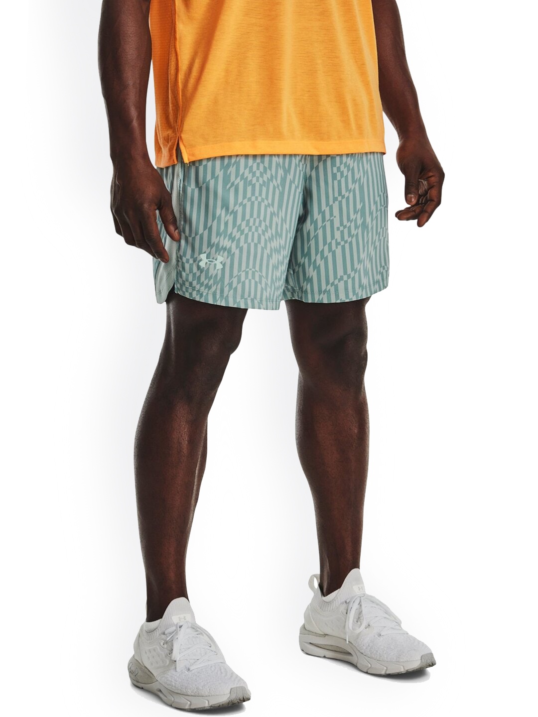 

UNDER ARMOUR Men Launch Printed Sports Shorts, Green