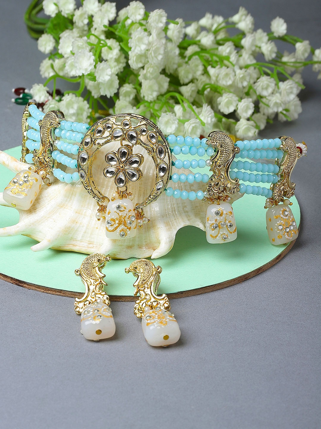 

KARATCART Gold-Plated Kundan-Studded Jewellery Set