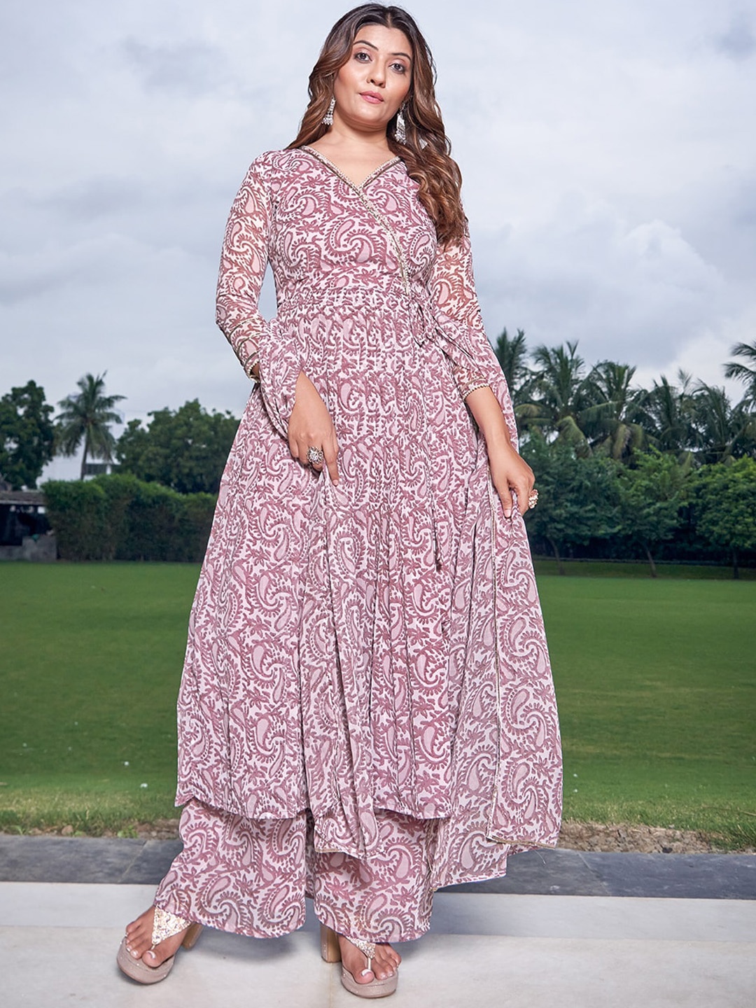 

CHANSI Paisley Printed Angrakha Beads and Stones Kurta With Palazzos & Dupatta, Mauve