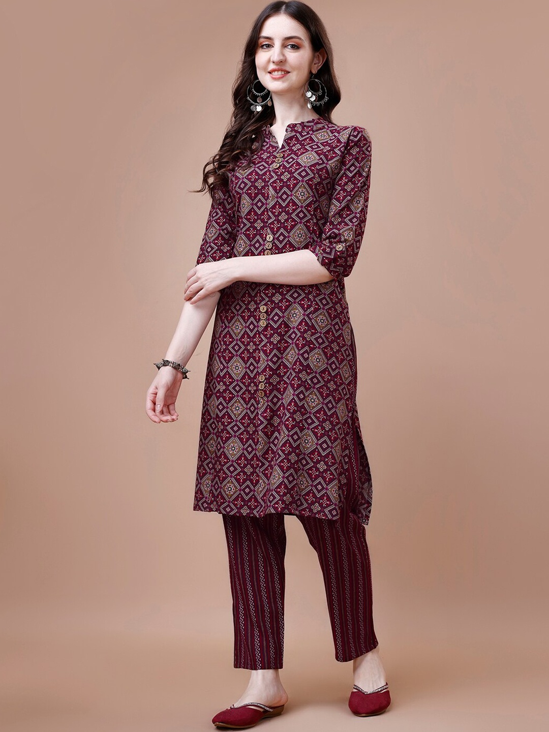 

KALINI Ethnic Motifs Printed Kurta With Trousers, Maroon